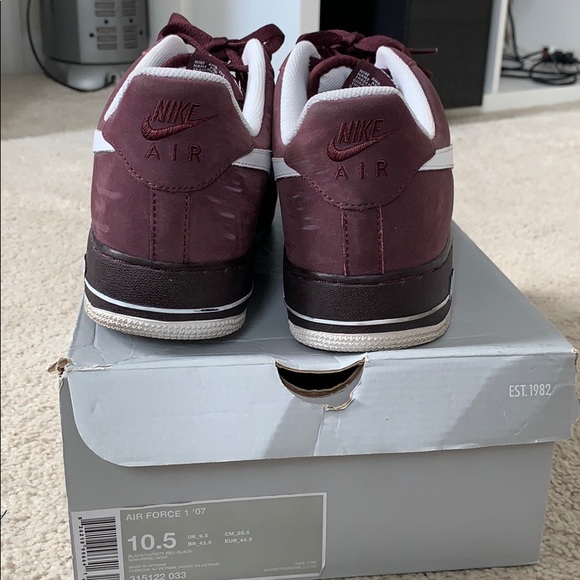 Air Force 1 - Picture 2 of 4